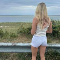 Millie Mills profile picture