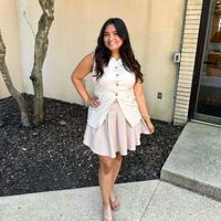 Victoria Lopez profile picture