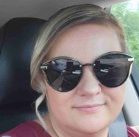 Lucy profile picture