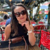 nicole l profile picture