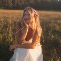 Chloe Russell profile picture