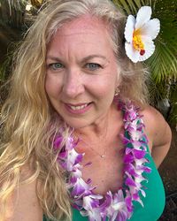 Angela Hill profile picture